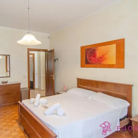 Fuoriporta Affitti Brevi - Emy House * Parma