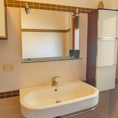 Fuoriporta Affitti Brevi - Emy House Apartman Parma