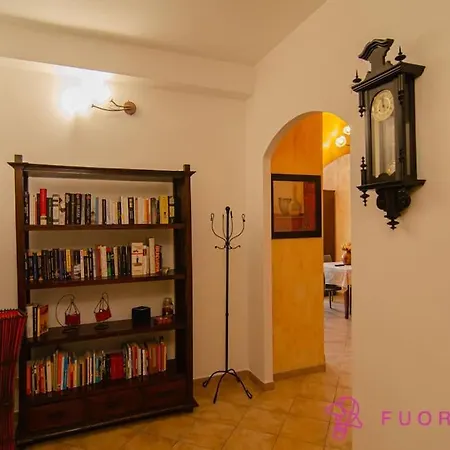 Apartment Emy House *