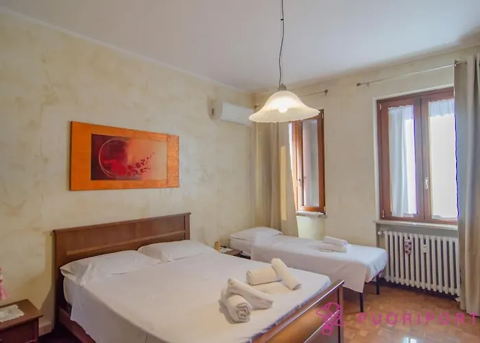 Fuoriporta Affitti Brevi - Emy House * Parma