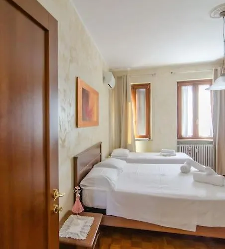 Fuoriporta Affitti Brevi - Emy House Apartment Parma