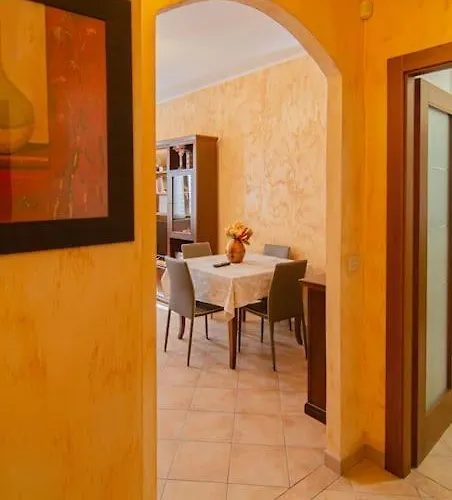 Fuoriporta Affitti Brevi - Emy House * Parma